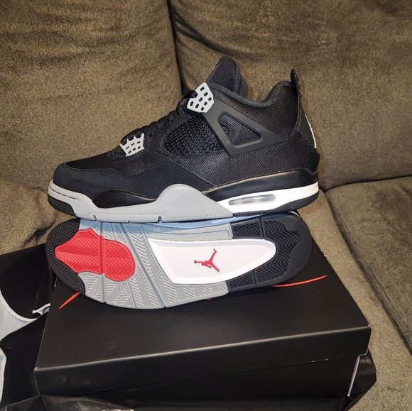 Jordan canvas 4's - Picture 1 of 1